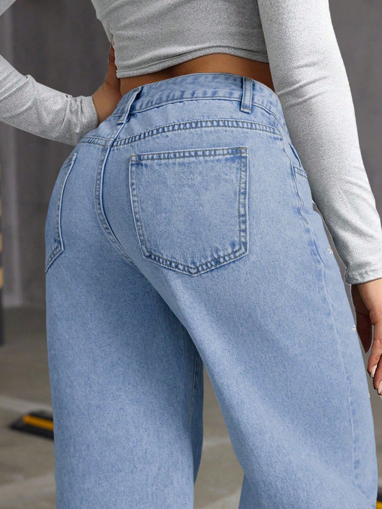 High-Waist Light Blue Daisy Embroidered Wide-Leg Jeans for Women